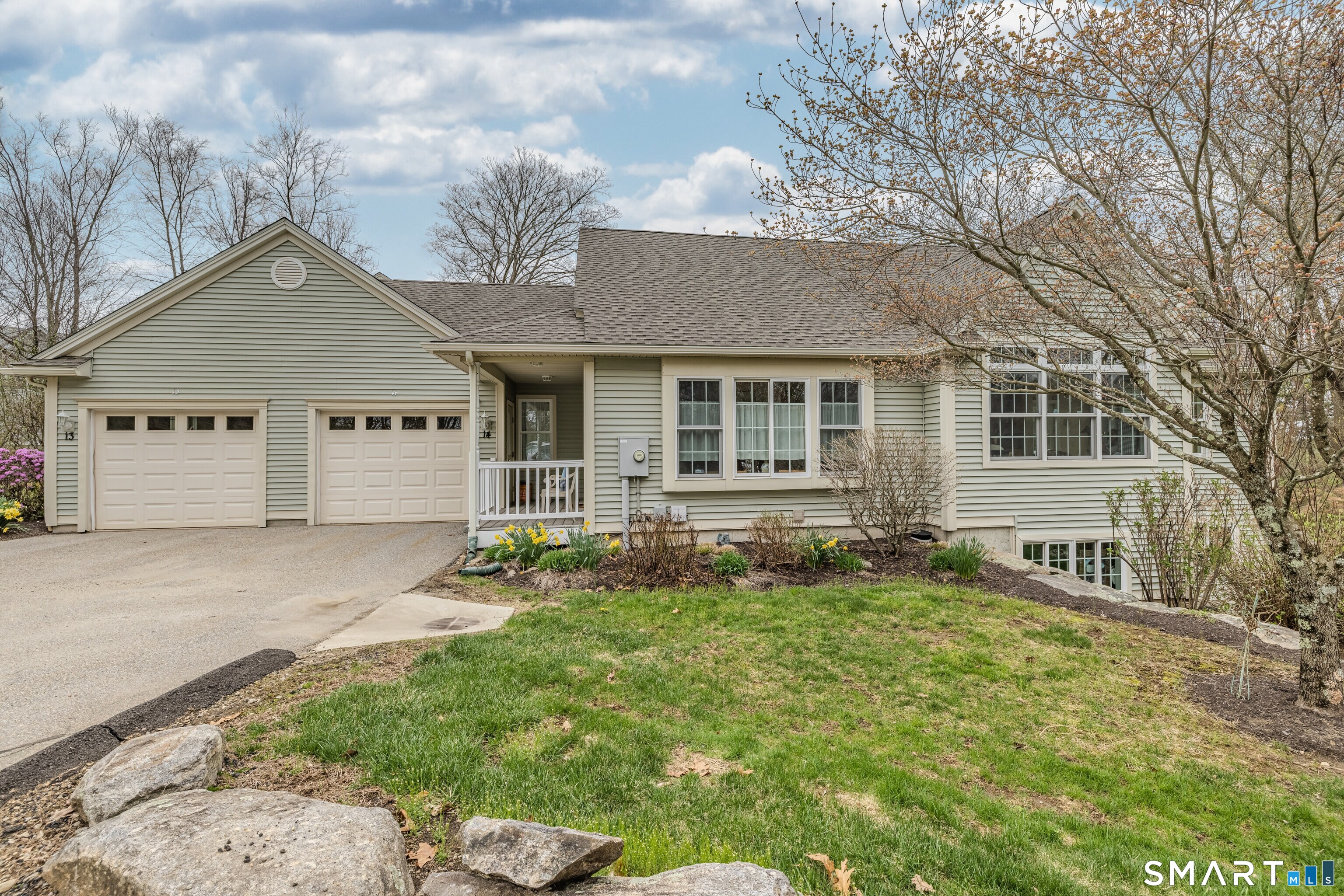 94 Stonehouse Road, Unit 14 Coventry, CT 06238 - Photo 19 of 40