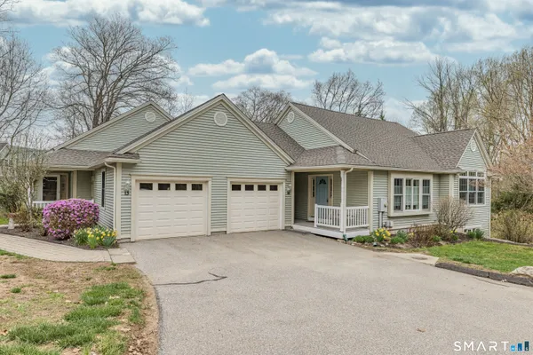 $395,000 | 94 Stonehouse Road, Unit 14, Coventry, CT 06238