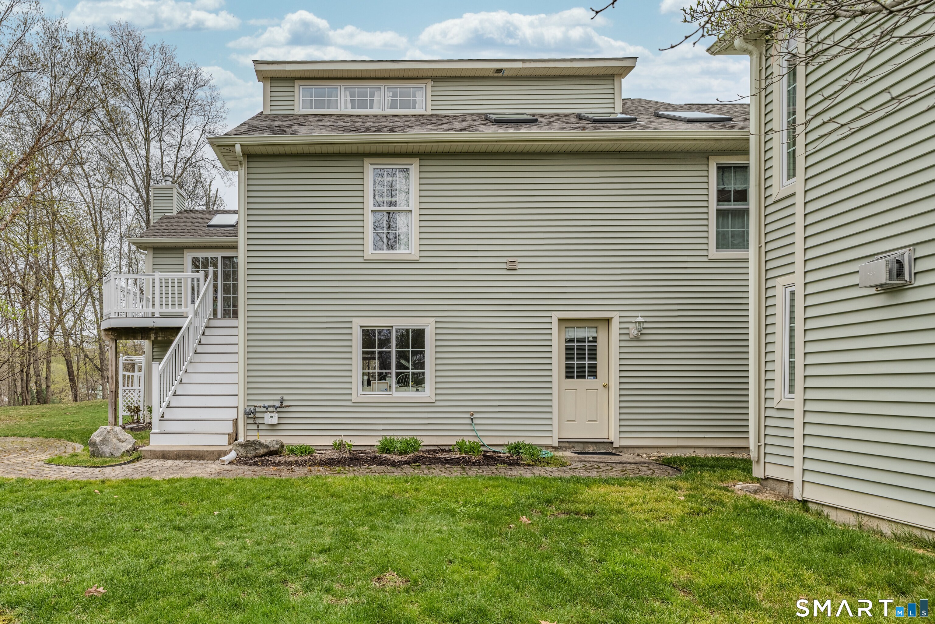 94 Stonehouse Road, Unit 14 Coventry, CT 06238 - Photo 26 of 40