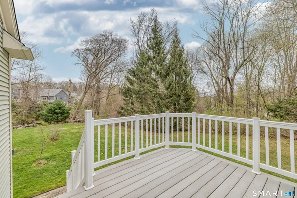 $395,000 | 94 Stonehouse Road, Unit 14, Coventry, CT 06238