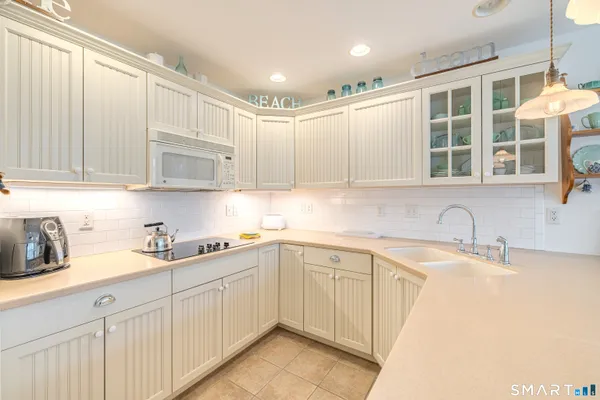 $395,000 | 94 Stonehouse Road, Unit 14, Coventry, CT 06238