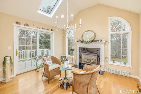 $395,000 | 94 Stonehouse Road, Unit 14, Coventry, CT 06238
