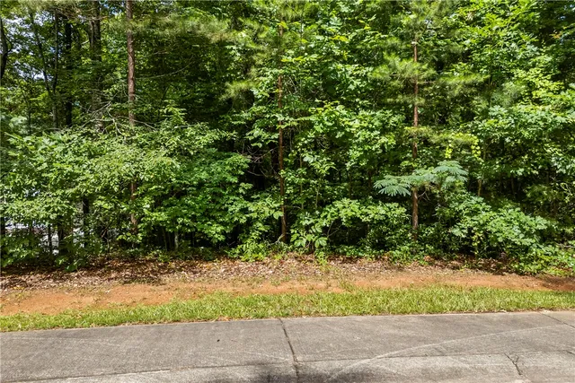 $137,450 | 301 North Summit Drive, Seneca, SC 29672