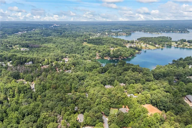 $137,450 | 301 North Summit Drive, Seneca, SC 29672