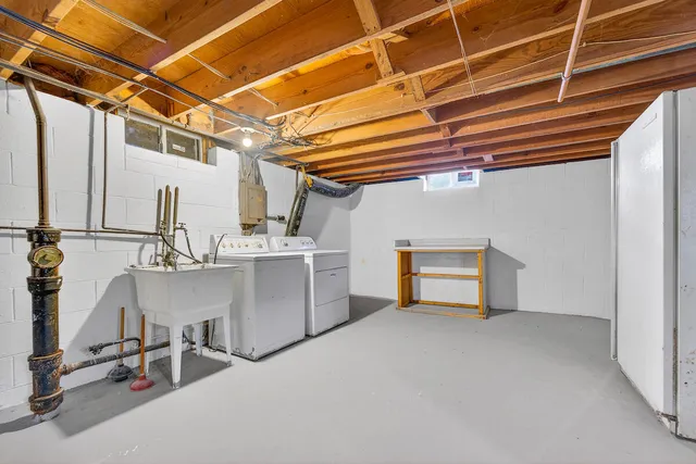 $325,000 | 7504 Pheasant Trail, Caledonia, WI 53402