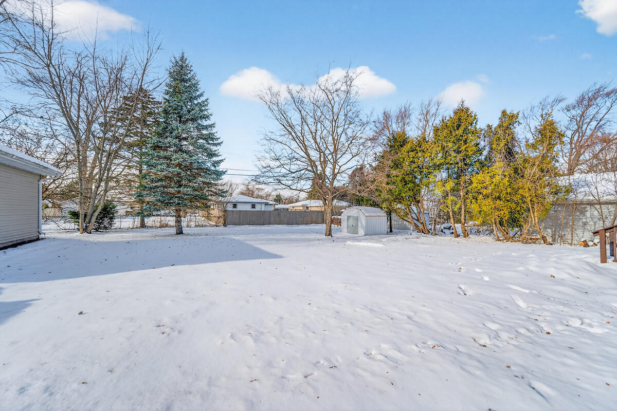 7504 Pheasant Trail Caledonia, WI 53402 - Photo 26 of 27 Backyard