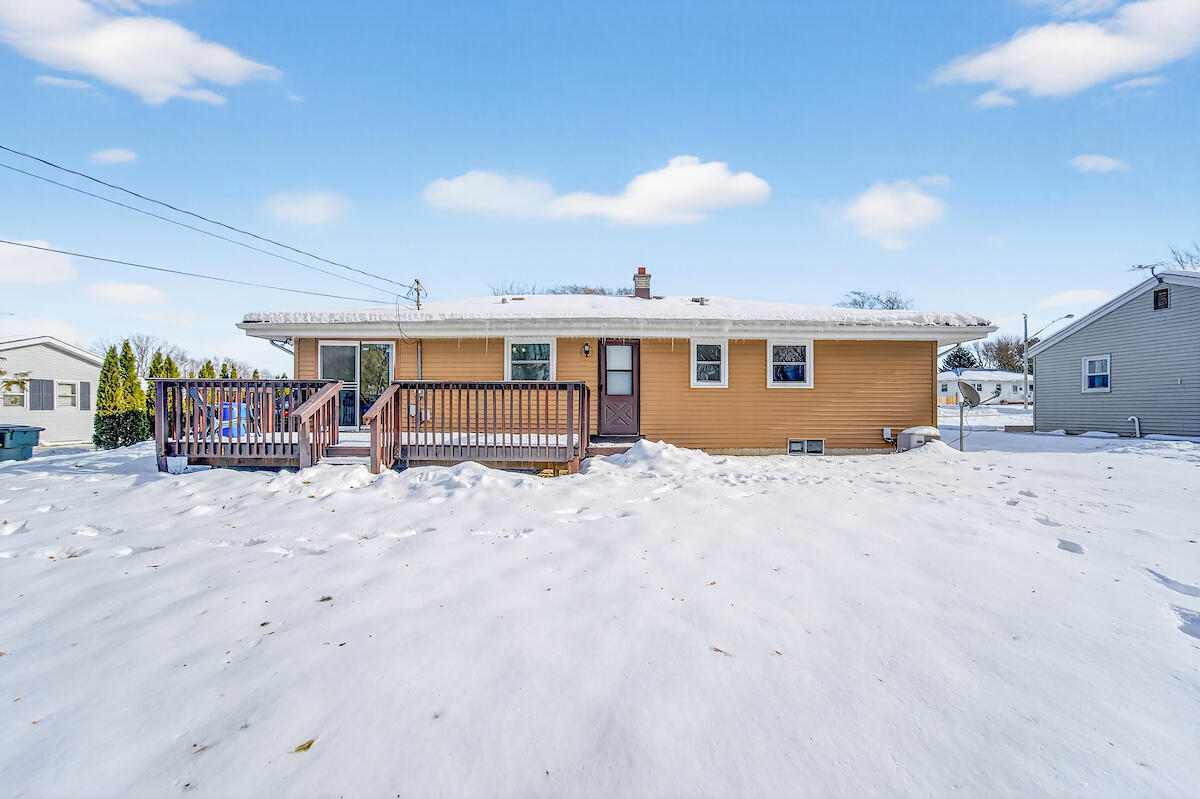 7504 Pheasant Trail Caledonia, WI 53402 - Photo 27 of 27 Backyard