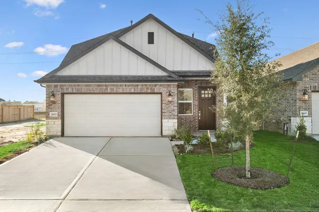 $347,990 | 21615 Berry Crst Lane, Waller, TX 77484