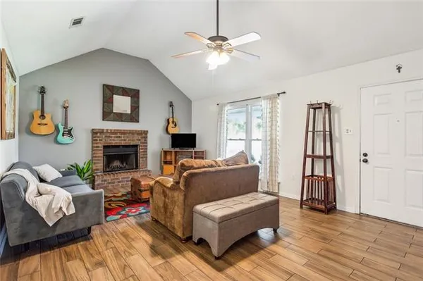 $2,100 | 509 Teakwood Circle, Mandeville, LA 70448