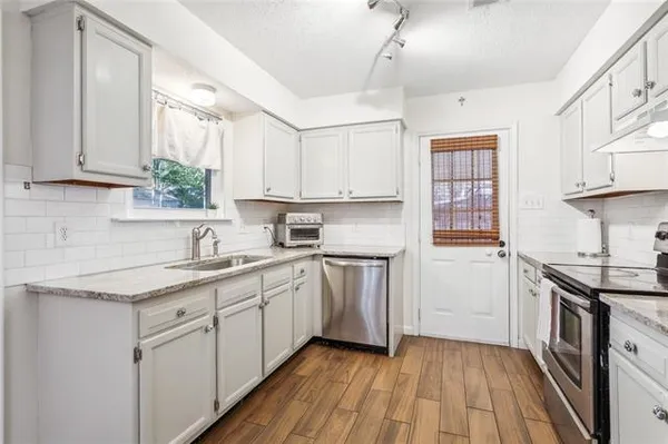 $2,100 | 509 Teakwood Circle, Mandeville, LA 70448