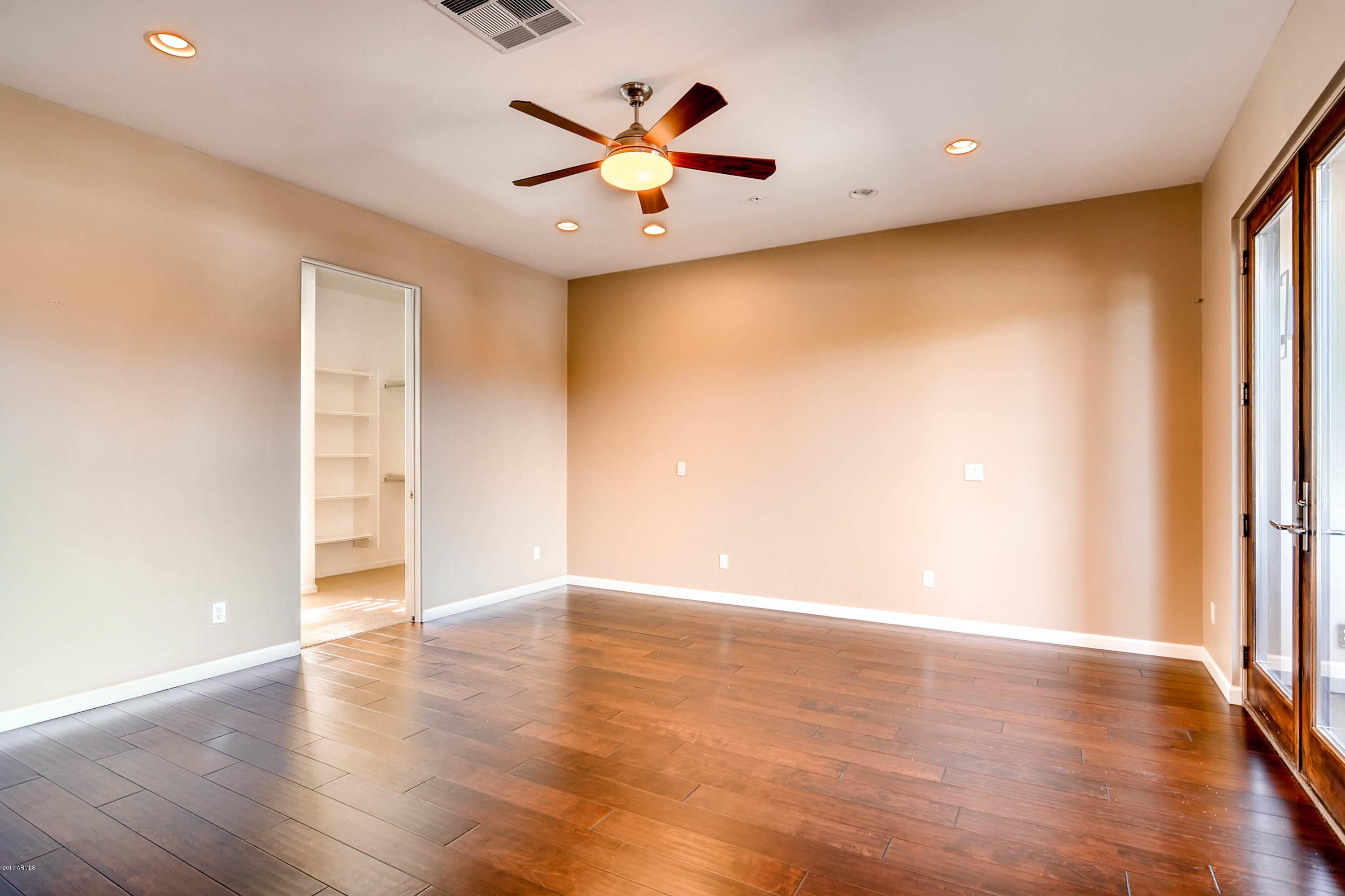 5010 North 34th Street, Unit 1 Phoenix, AZ 85018 - Photo 13 of 27 5010 N 34th St 1 Phoenix AZ-MLS_Size-014