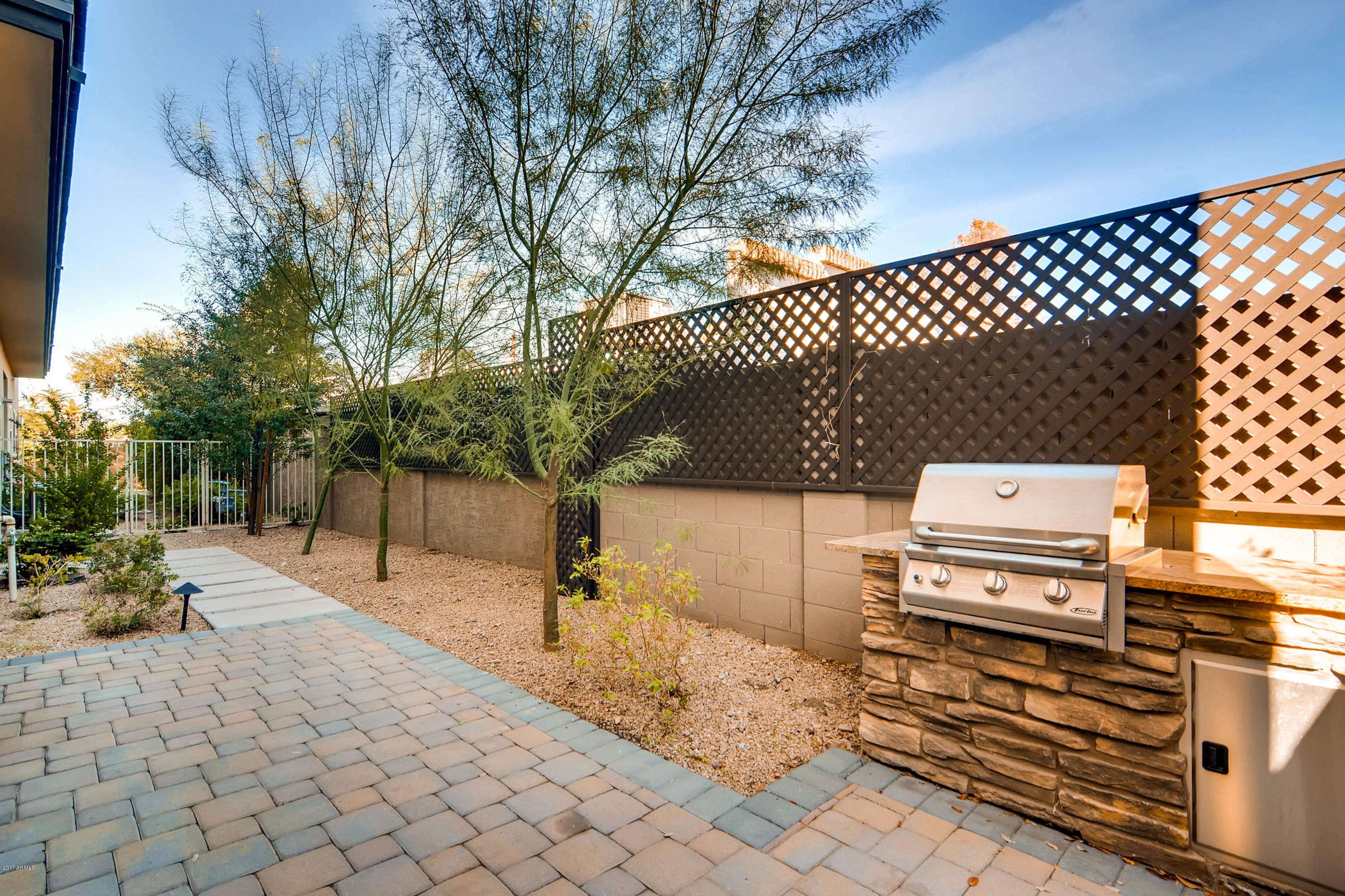 5010 North 34th Street, Unit 1 Phoenix, AZ 85018 - Photo 20 of 27 5010 N 34th St 1 Phoenix AZ-MLS_Size-021