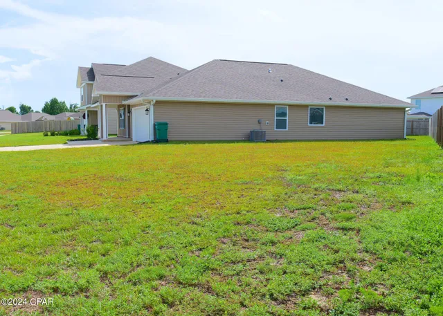 $2,400 | 120 Tiller Drive, Panama City, FL 32404