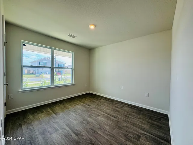 $2,400 | 120 Tiller Drive, Panama City, FL 32404