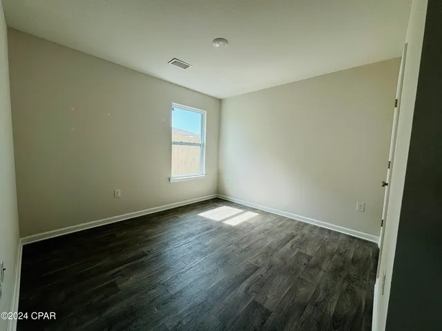 $2,400 | 120 Tiller Drive, Panama City, FL 32404