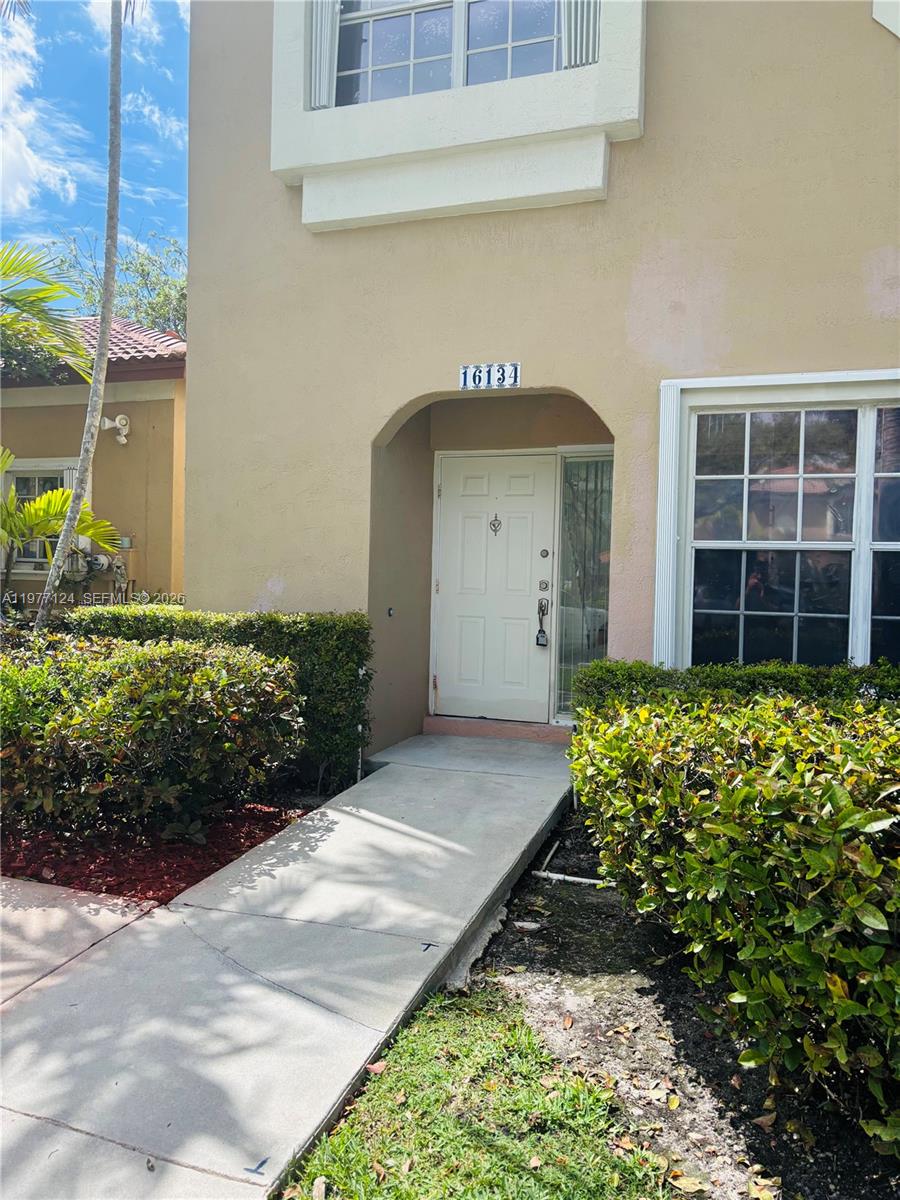 16134 Emerald Cove Road, Unit 16134 Weston, FL 33331 - Photo 13 of 20