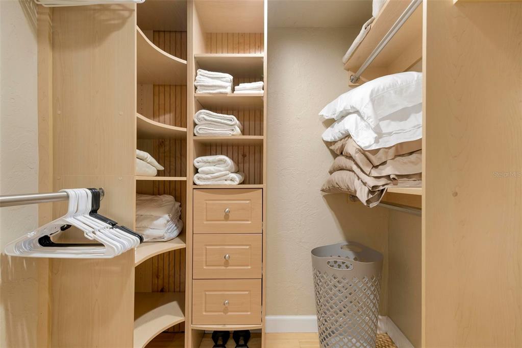 6300 Midnight Pass Road, Unit 307 Sarasota, FL 34242 - Photo 30 of 70 Gallery Image 30