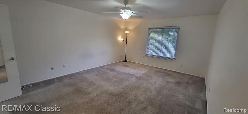 2471 Mulberry Road, Unit 16 Bloomfield Hills, MI 48302 - Photo 10 of 18