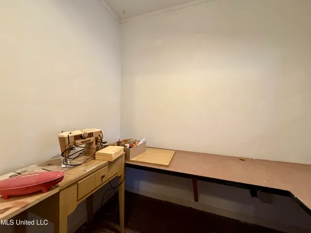 $236,000 | 52 Cascades Circle West, Clinton, MS 39056