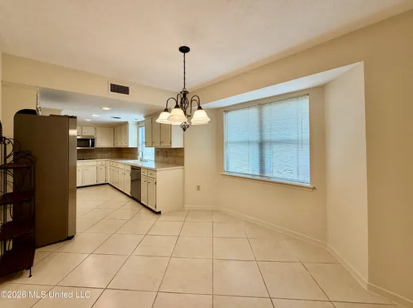 $236,000 | 52 Cascades Circle West, Clinton, MS 39056