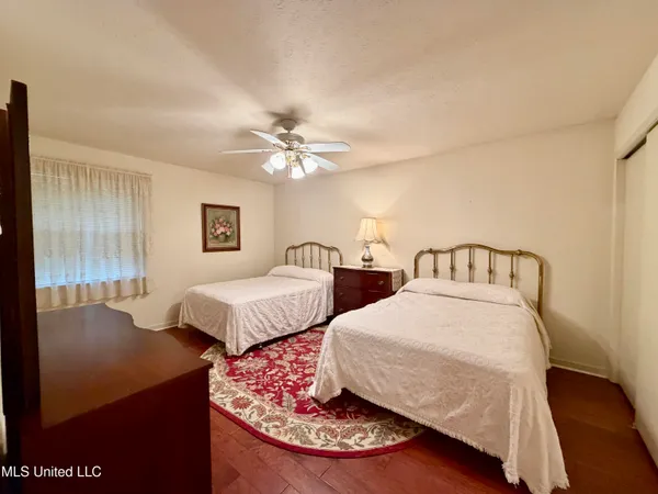 $236,000 | 52 Cascades Circle West, Clinton, MS 39056