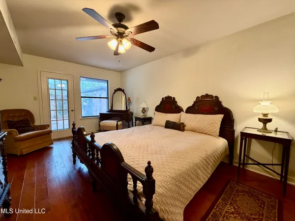 $236,000 | 52 Cascades Circle West, Clinton, MS 39056