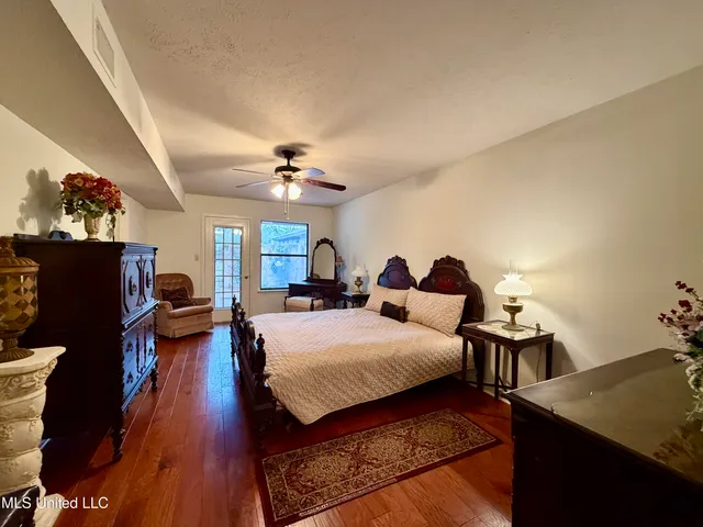 $236,000 | 52 Cascades Circle West, Clinton, MS 39056