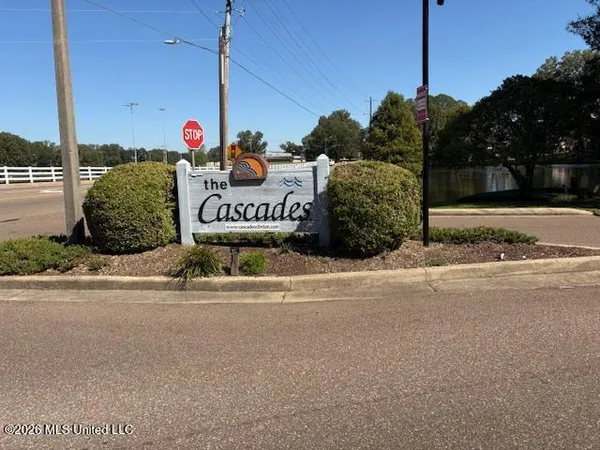 $236,000 | 52 Cascades Circle West, Clinton, MS 39056