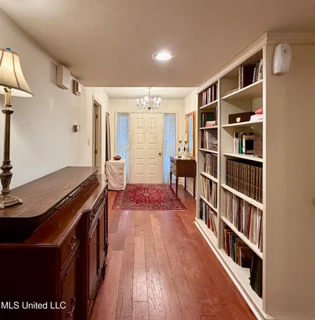 $236,000 | 52 Cascades Circle West, Clinton, MS 39056