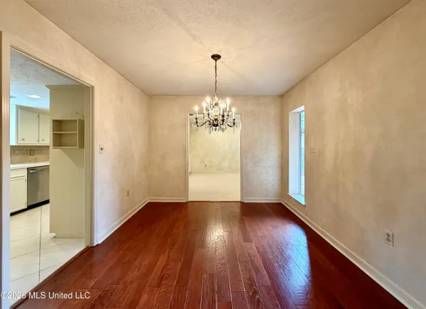 $236,000 | 52 Cascades Circle West, Clinton, MS 39056