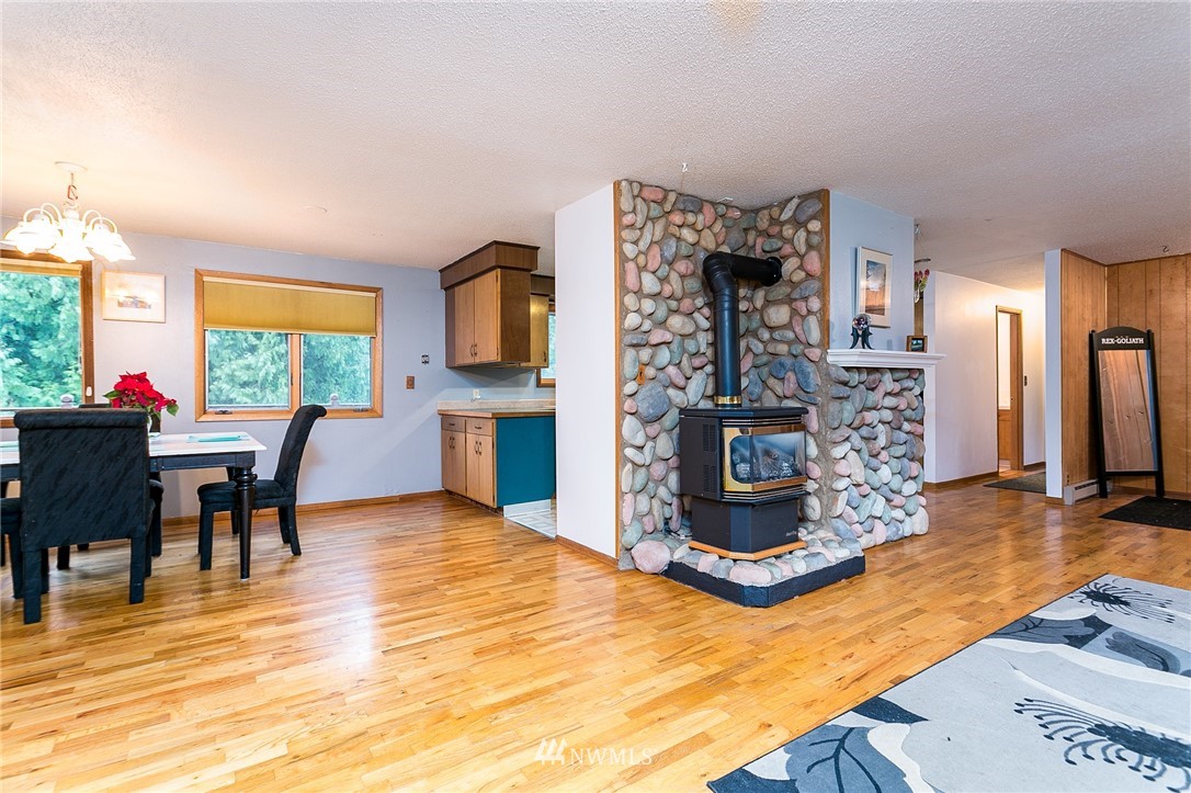 4493 Aldrich Road Bellingham, WA 98226 - Photo 5 of 39 Gallery Image 5