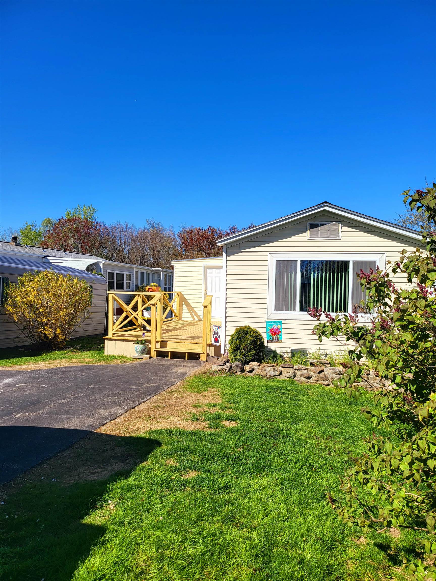 175 Leavitt Road, Unit 10 Pittsfield, NH 03263 - Photo 7 of 24