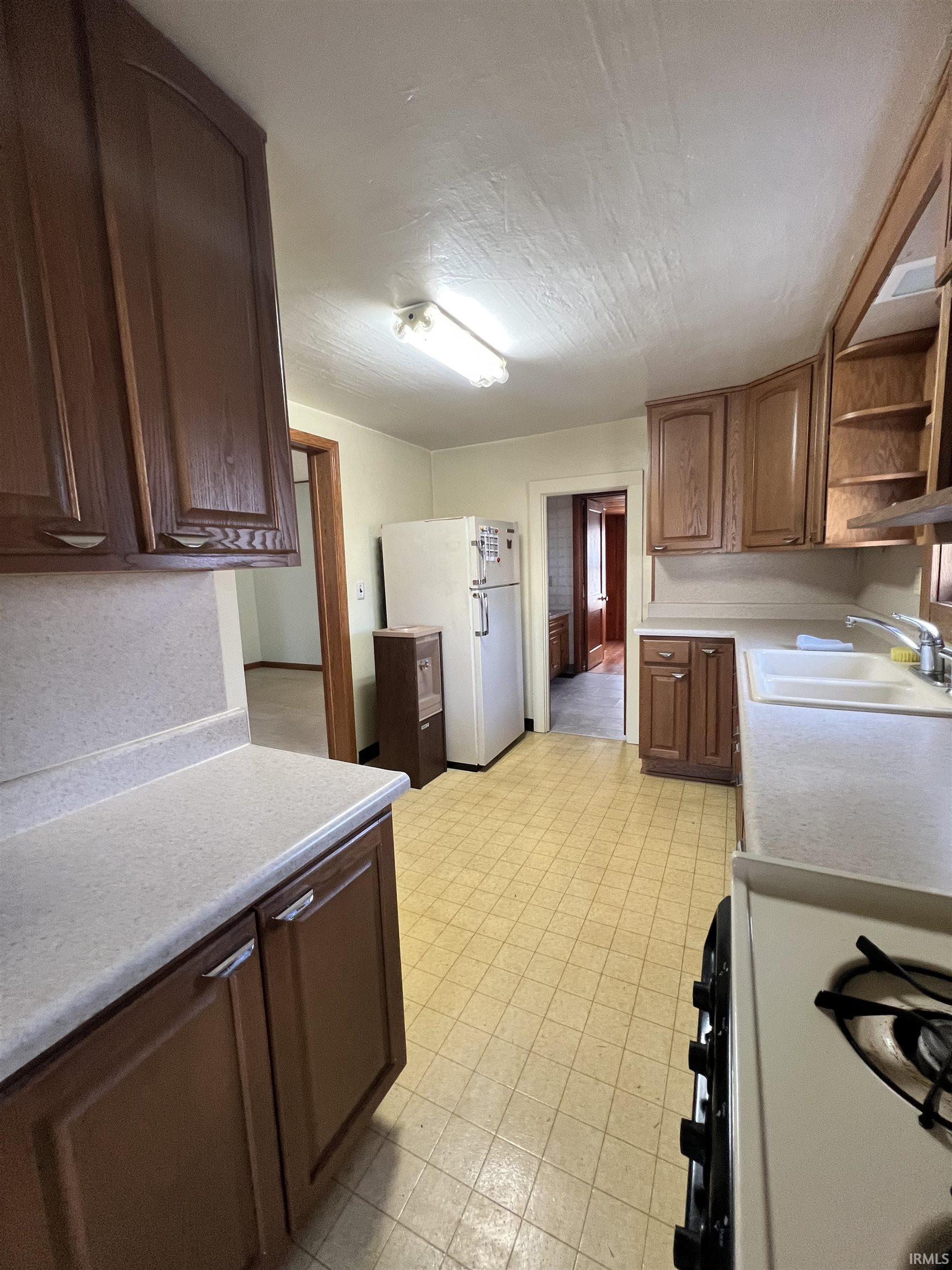 115 North Maple Avenue Warsaw, IN 46580 - Photo 12 of 21