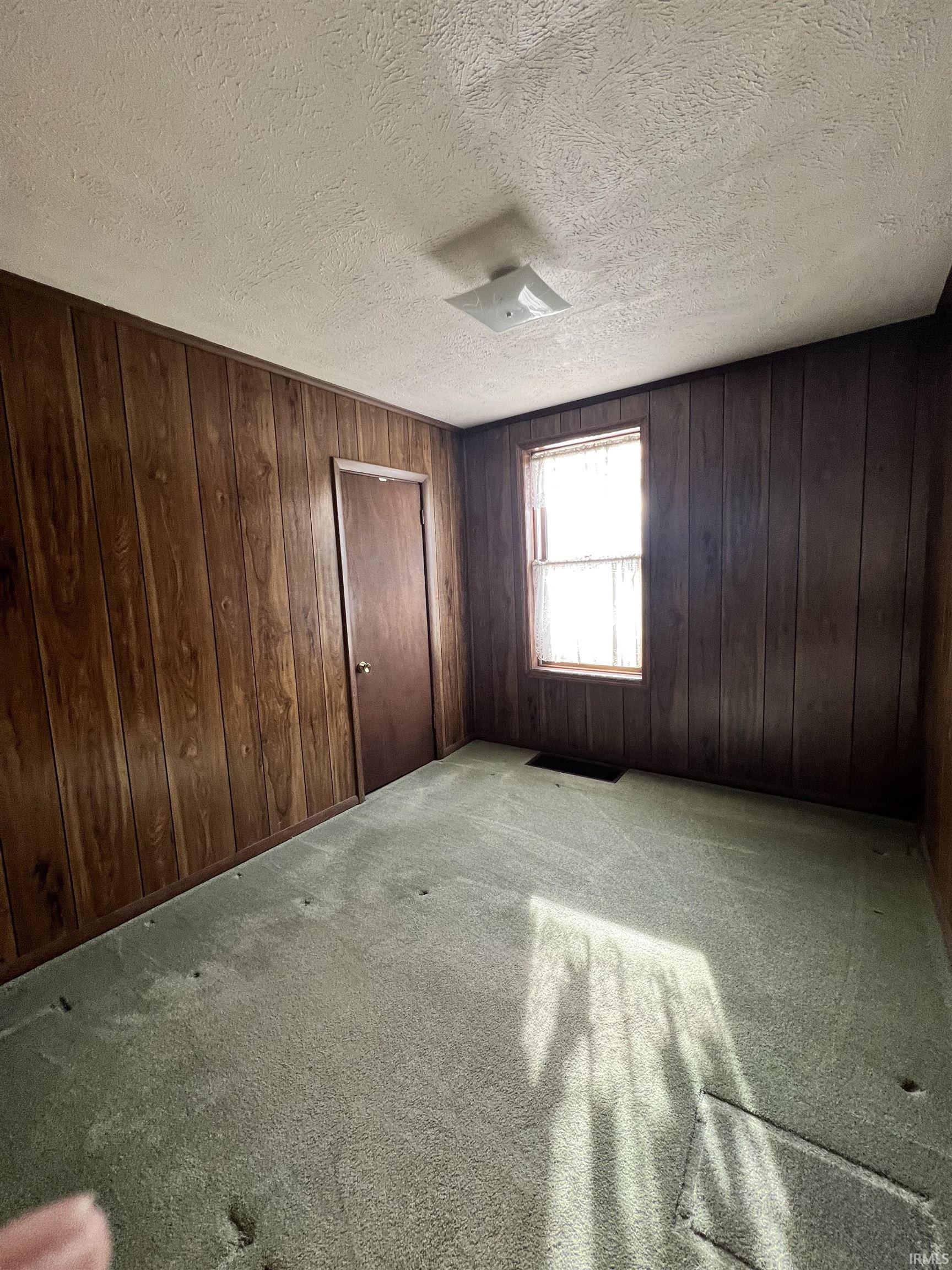 115 North Maple Avenue Warsaw, IN 46580 - Photo 15 of 21
