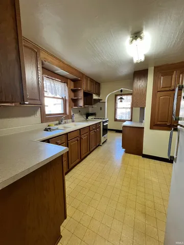 $170,000 | 115 North Maple Avenue, Warsaw, IN 46580