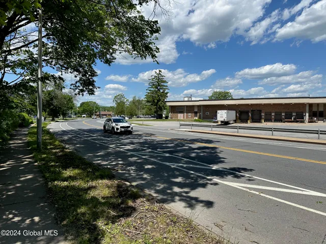 $125,000 | 147 South Street, Glens Falls, NY 12801