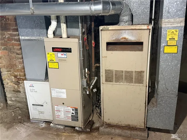 $187,500 | 813 Wager Street, Utica, NY 13502