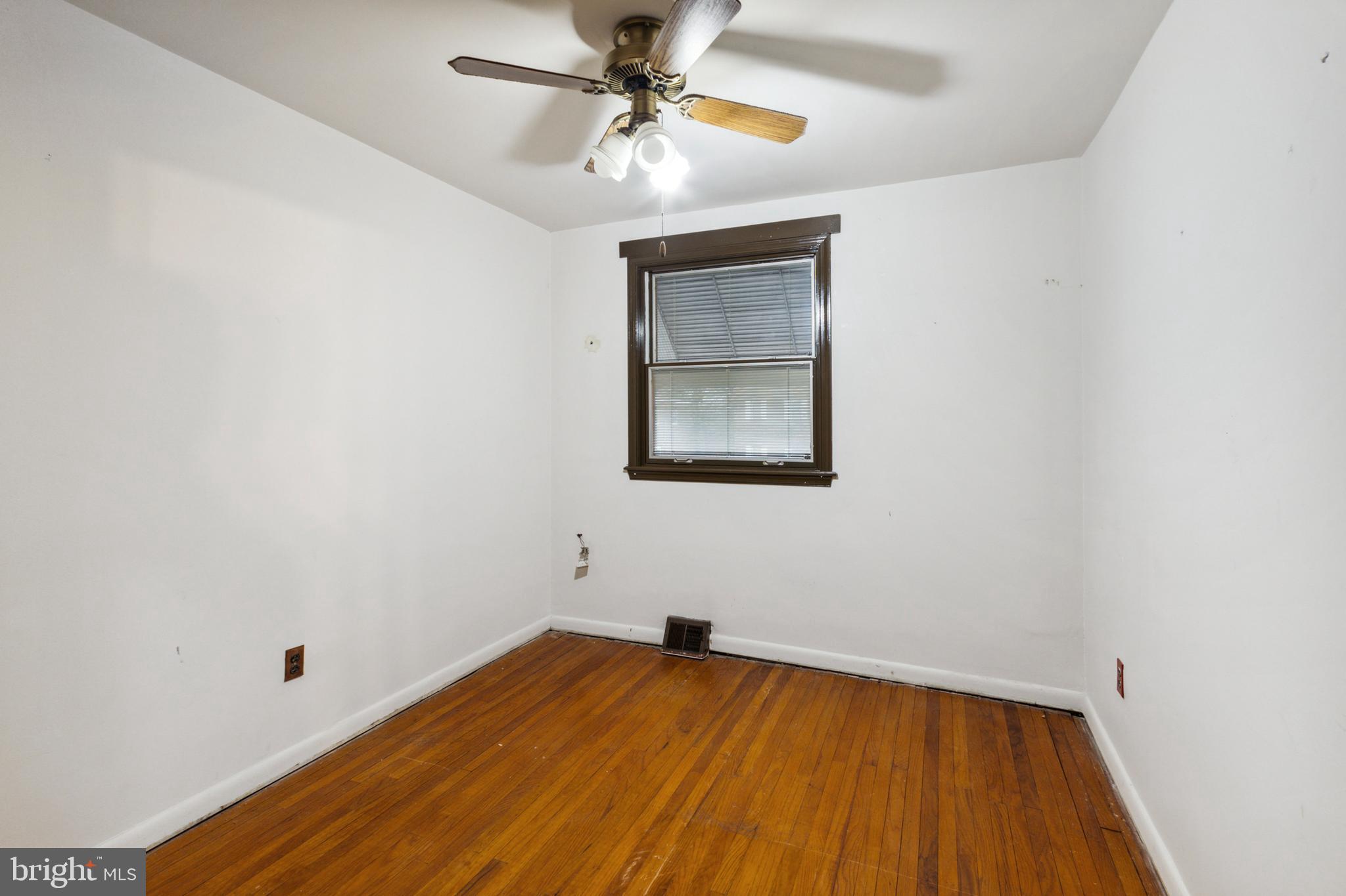 601 Colebrook Road Philadelphia, PA 19115 - Photo 14 of 25