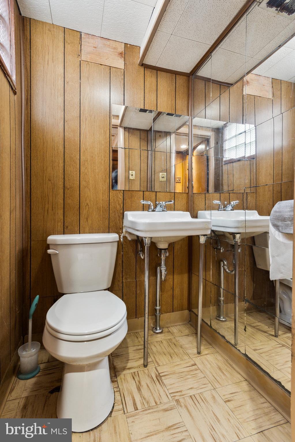 601 Colebrook Road Philadelphia, PA 19115 - Photo 22 of 25