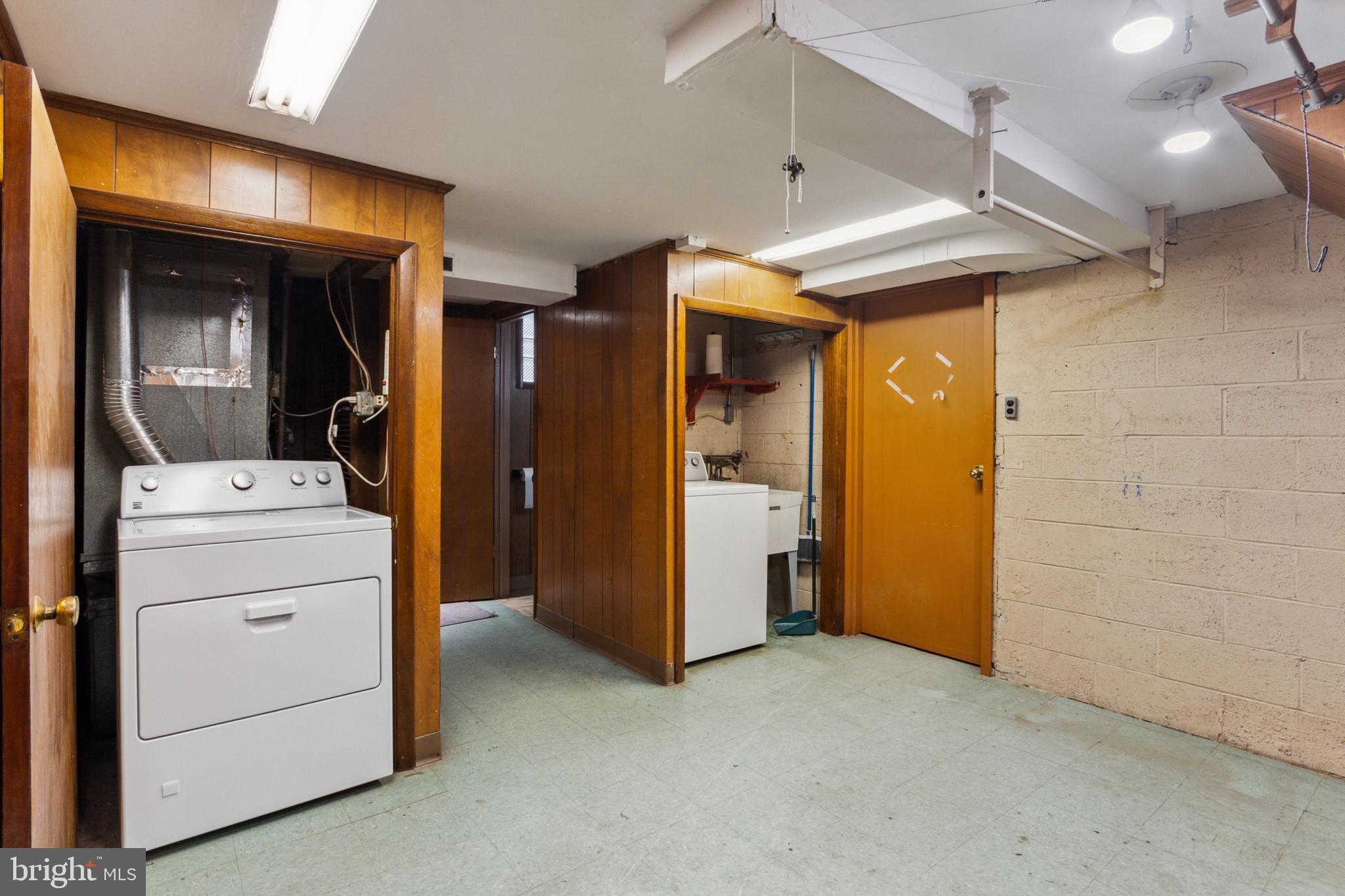 601 Colebrook Road Philadelphia, PA 19115 - Photo 24 of 25