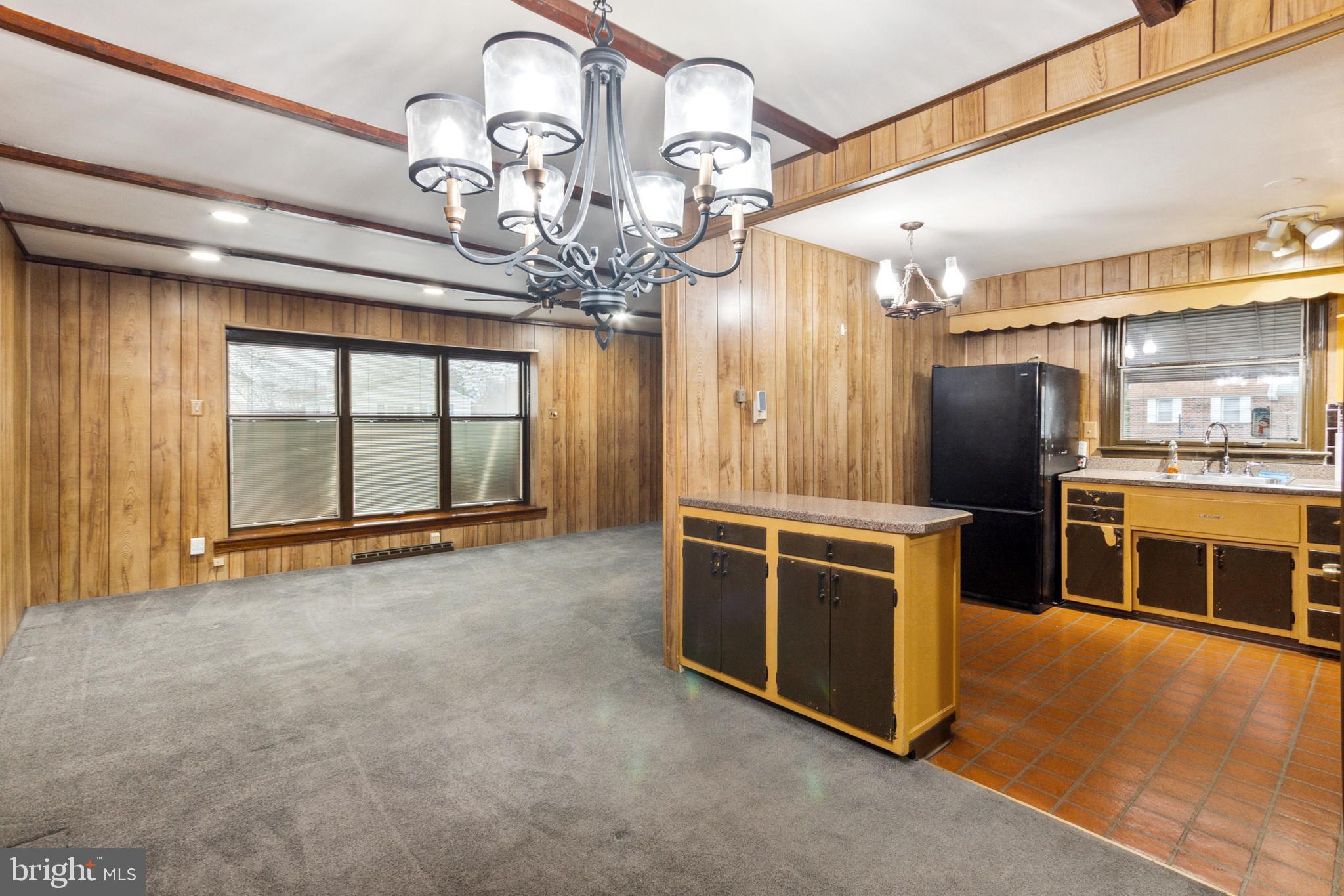 601 Colebrook Road Philadelphia, PA 19115 - Photo 6 of 25