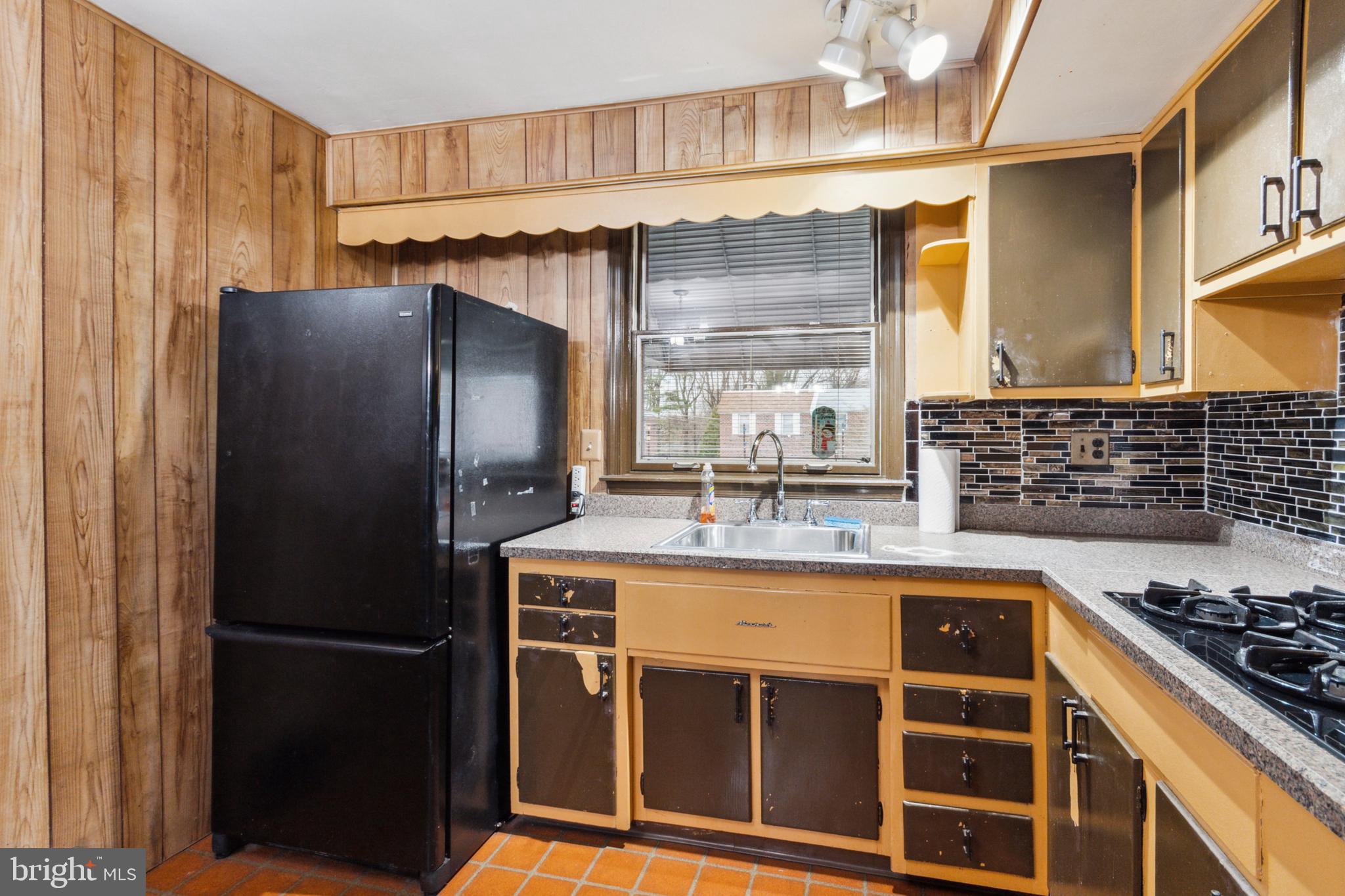 601 Colebrook Road Philadelphia, PA 19115 - Photo 9 of 25
