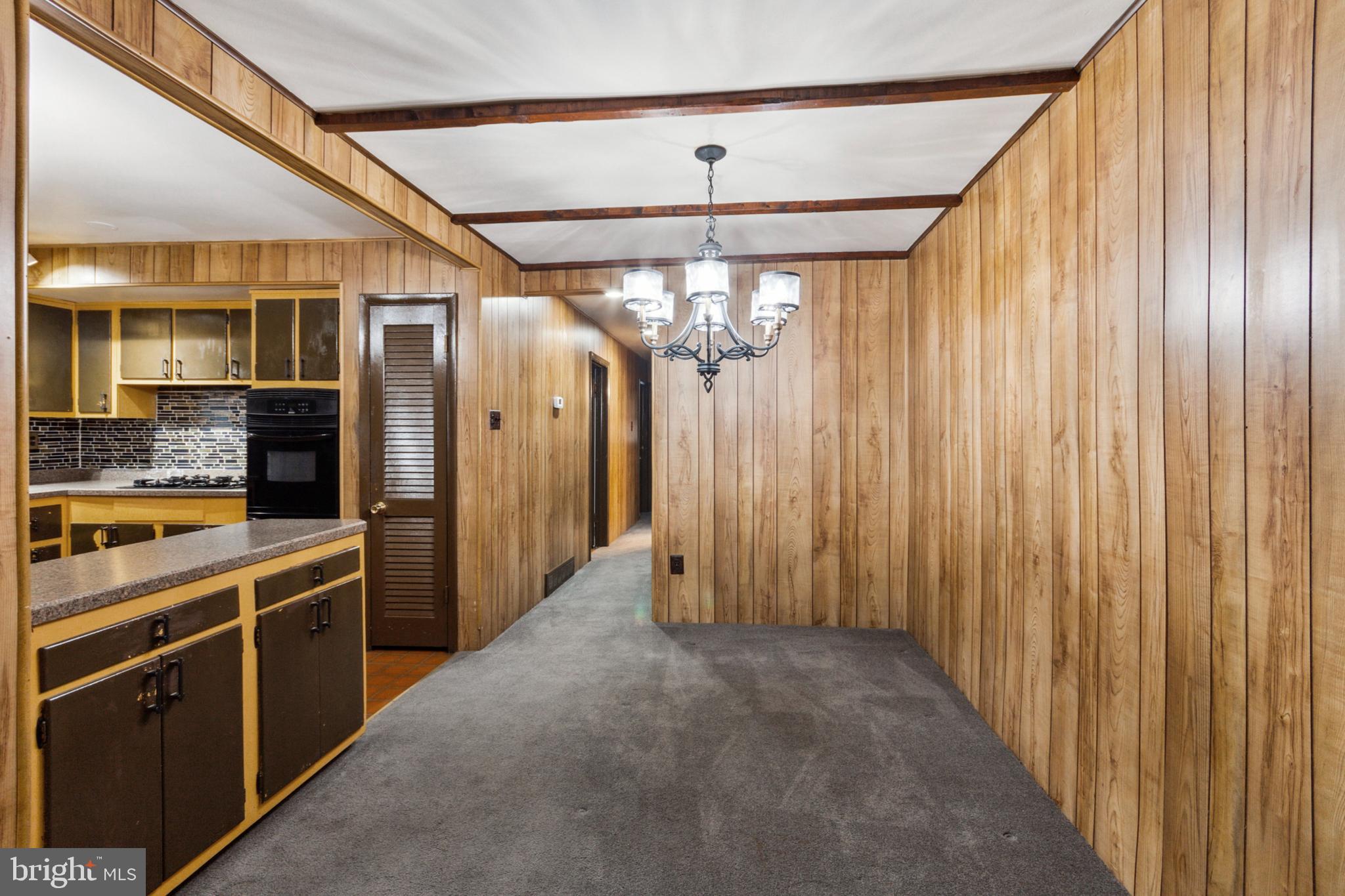 601 Colebrook Road Philadelphia, PA 19115 - Photo 10 of 25