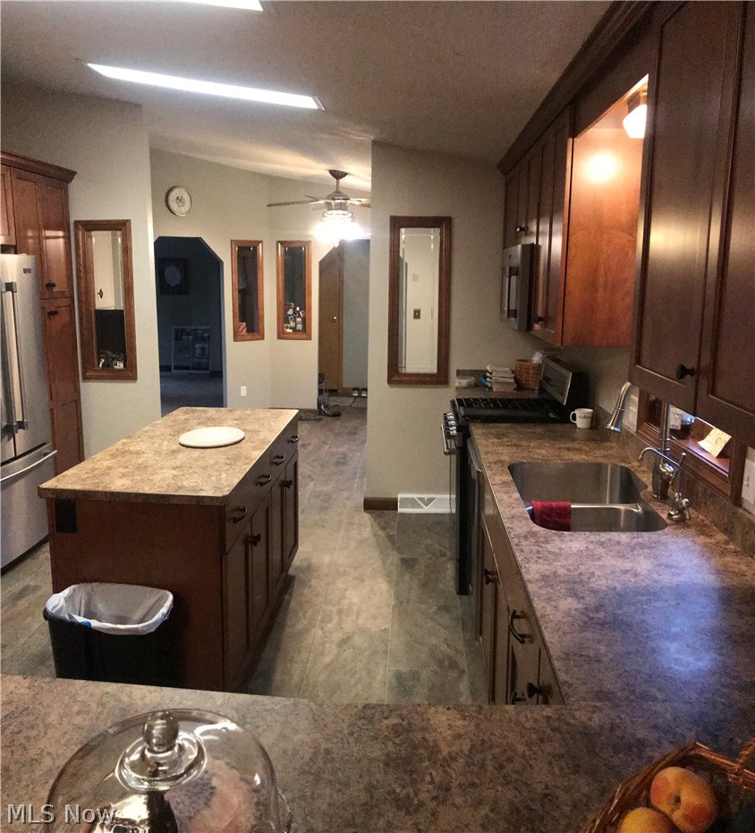 4377 South Firestone Road Shreve, OH 44676 - Photo 12 of 32 Gallery Image 12