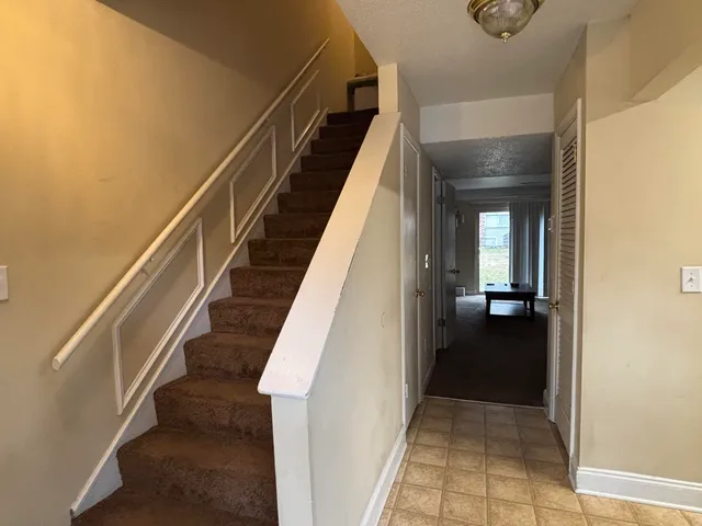 $186,000 | 407 Andrea Lane, Hanahan, SC 29410