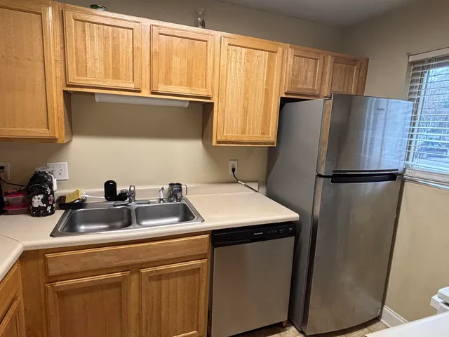 $186,000 | 407 Andrea Lane, Hanahan, SC 29410