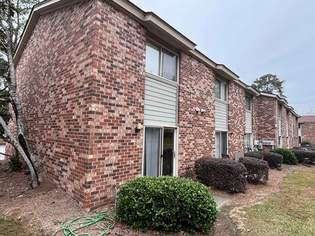 $186,000 | 407 Andrea Lane, Hanahan, SC 29410