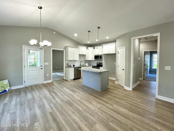 $263,400 | 1775 Walnut Run Drive, Deep Run, NC 28525