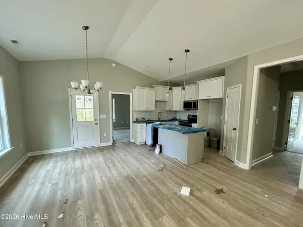 $263,400 | 1775 Walnut Run Drive, Deep Run, NC 28525