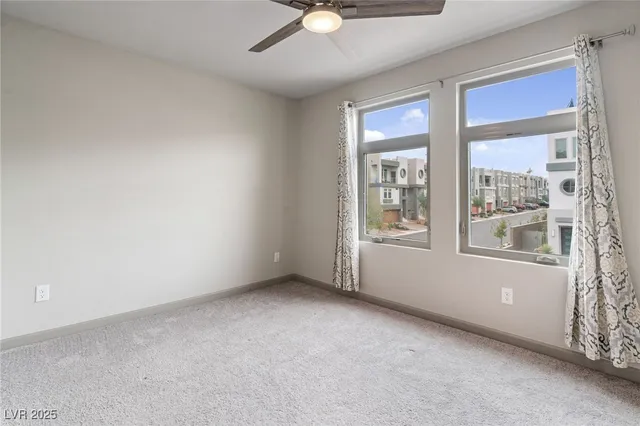 $2,833 | 8176 Caldera Creek Street, Las Vegas, NV 89113